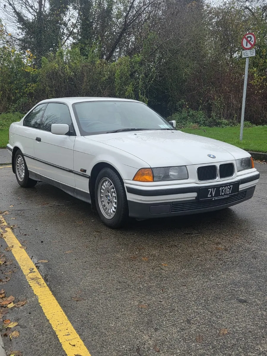 BMW 3-Series 1995 2 door coupe - Image 1