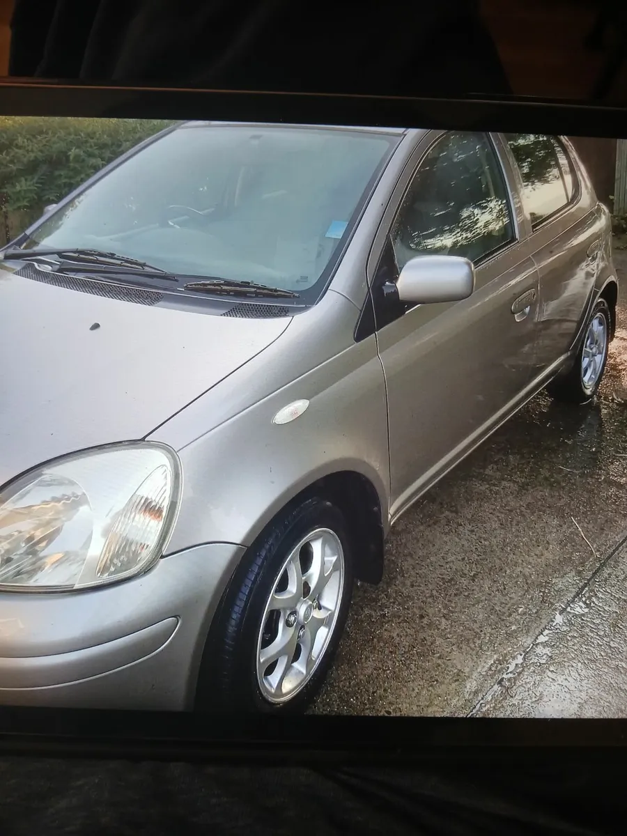 Toyota yaris - Image 2