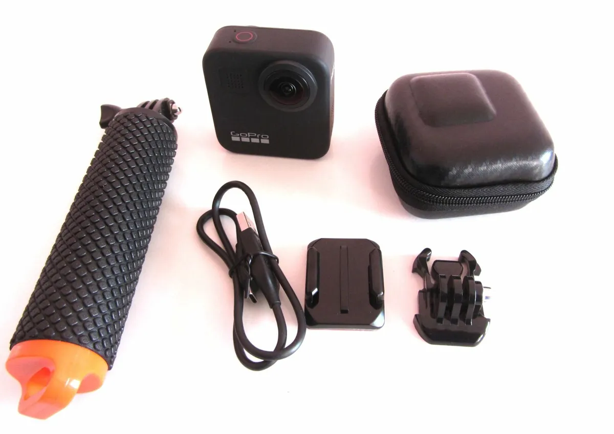 GoPro MAX 360 Action Camera 5.6K Spherical 16.6MP - Image 2