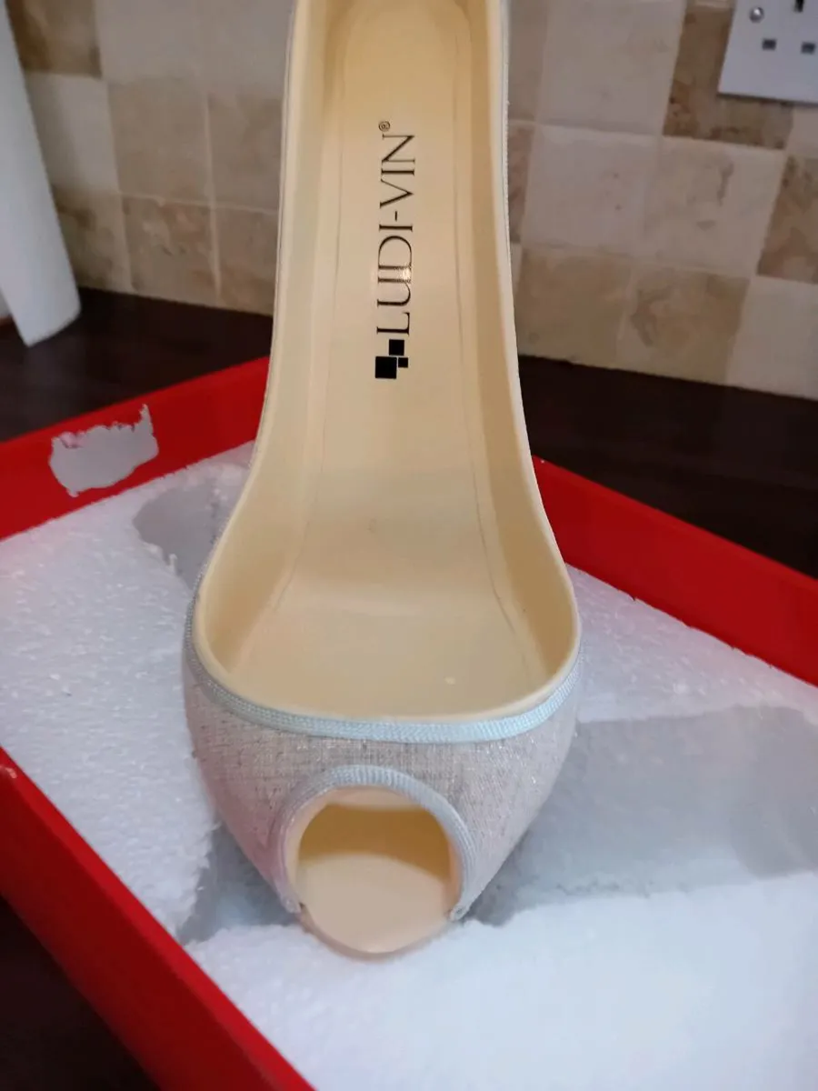 LUDI = VIN WINE BOTTLE HOLDER NEW BOXED - Image 2