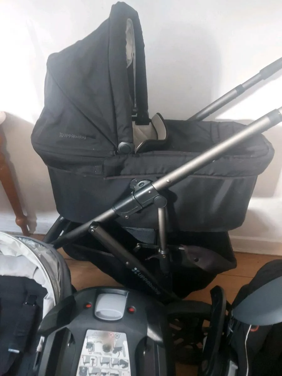 Uppababy vista travel system - Image 3