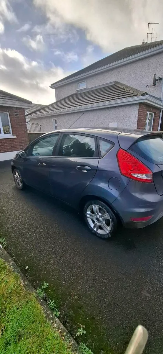 Ford Fiesta - Image 4