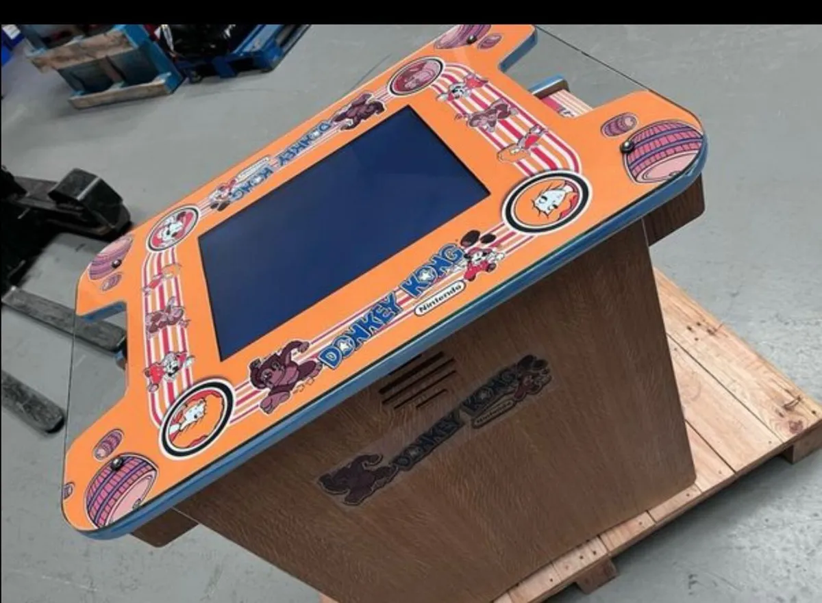 Donkey Kong Arcade Coffee Table - Image 2