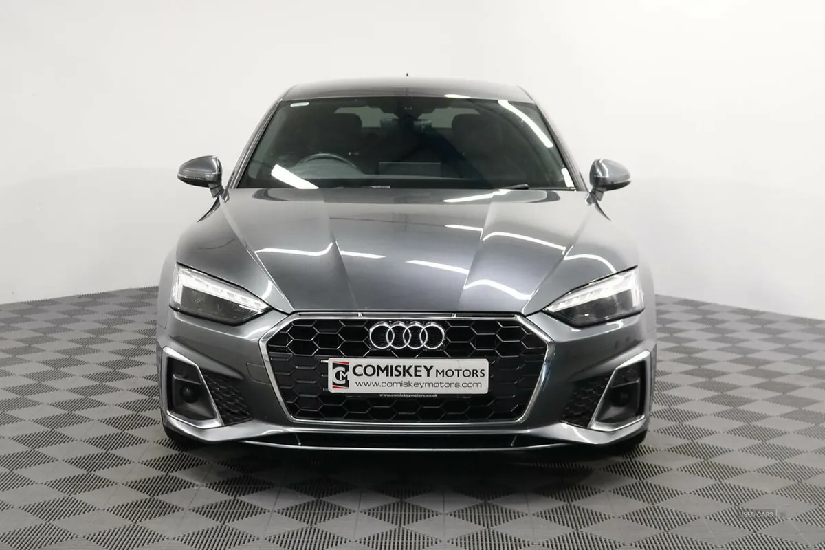 Audi A5 TDI S line - Image 2