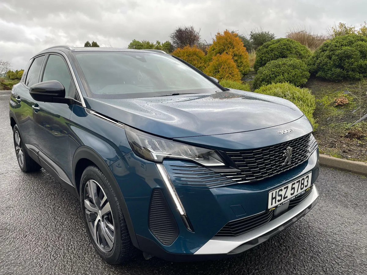 Peugeot 3008 DIESEL ESTATE - Image 2