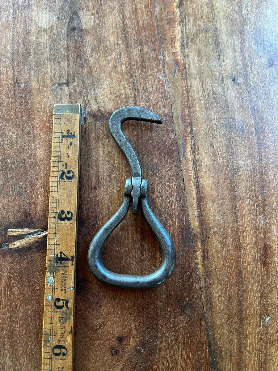 Folding Hoof Pick - Image 2