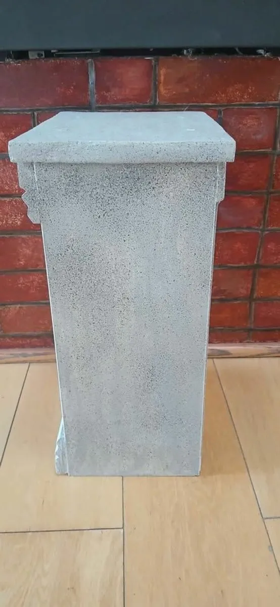 vintage stand - Image 3