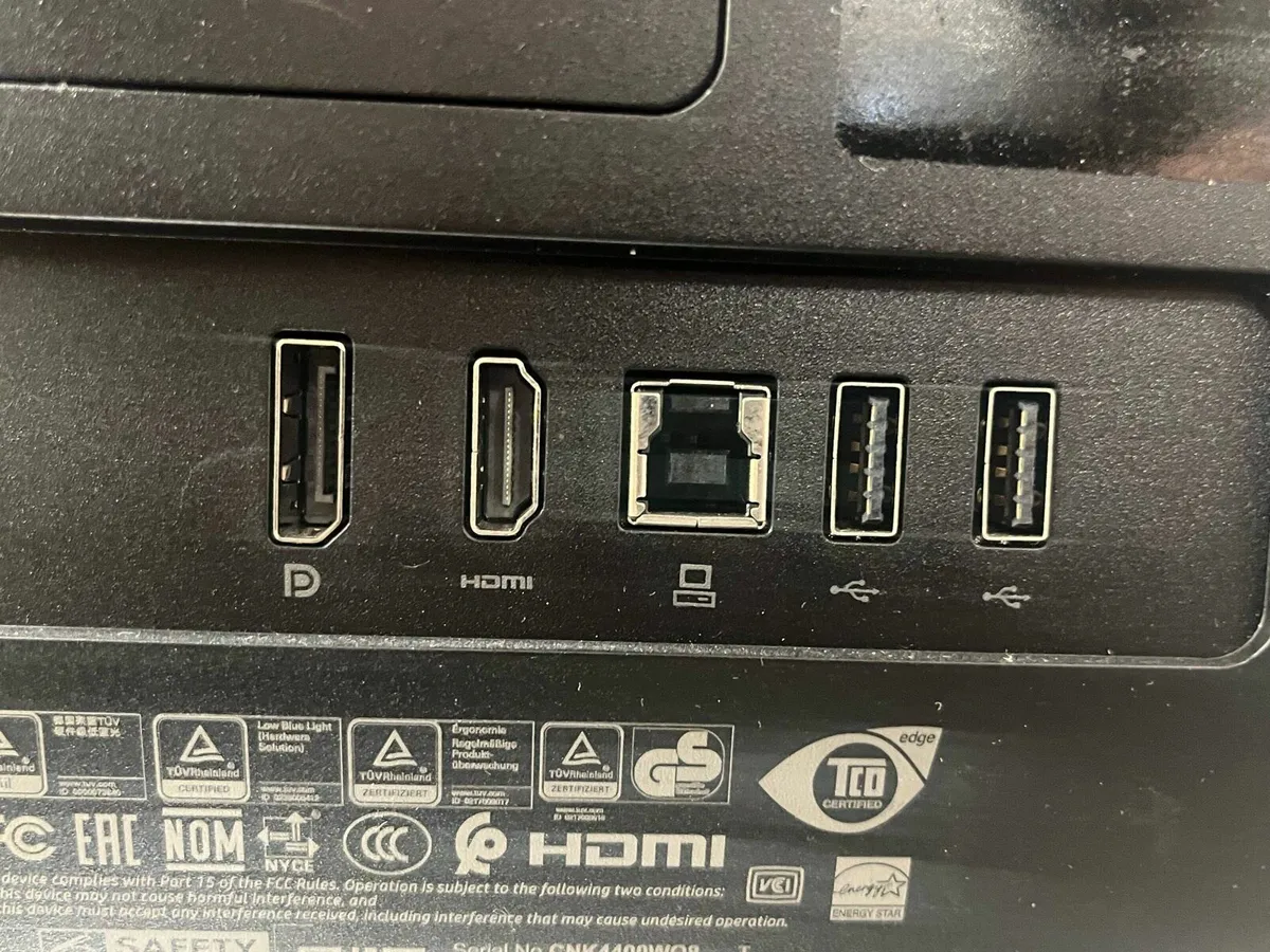 HP 24” Monitor - Image 3