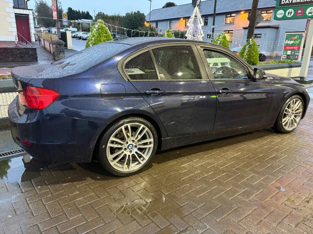 BMW 3-Series F30 320D 184 Business Auto - Image 2