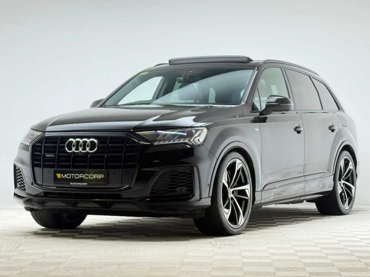 Audi Q7 55 TFSI BLACK EDITION QUATTRO *N1 CREWCAB* - Image 3