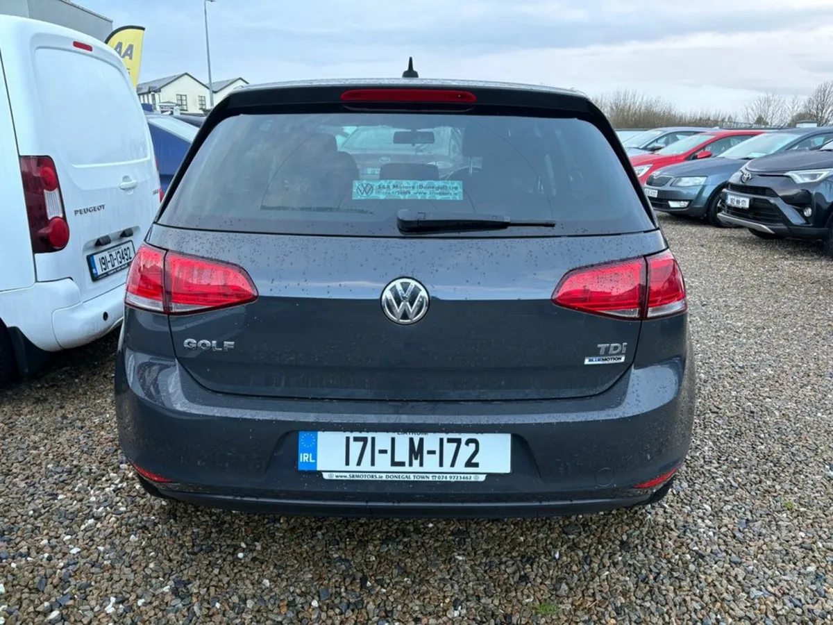 Volkswagen Golf 1.6 TDI 110 Trendline - Image 4