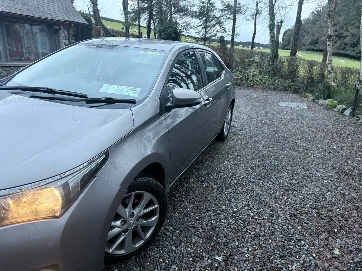 Toyota Corolla 2014 - Image 3