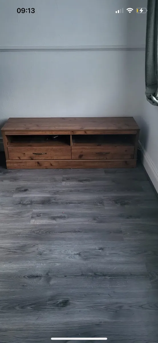 Living room table/ Tv stand unit - Image 2