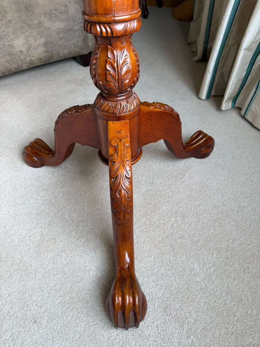 Occasional table - Image 4