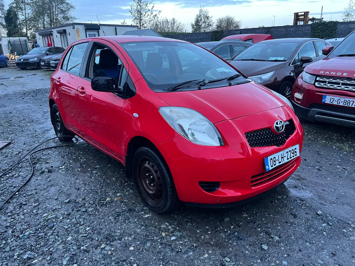 2008 Toyota Yaris 1.0 drive away - Image 1