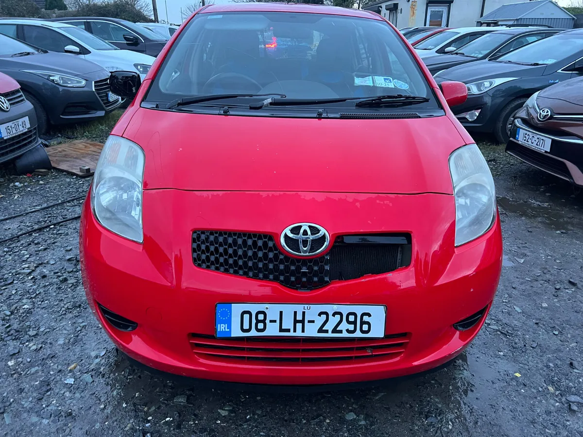 2008 Toyota Yaris 1.0 drive away - Image 2