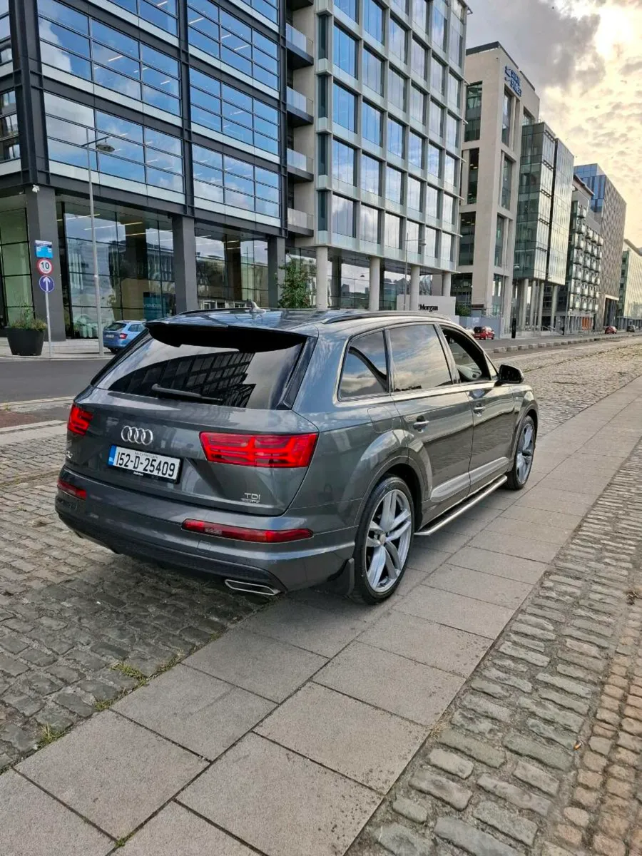 Audi Q7 - Image 4