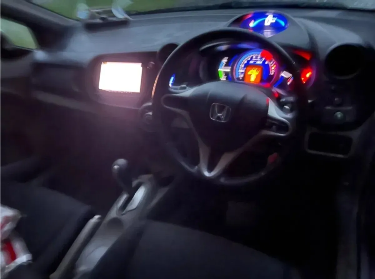 2010 Honda Insight 1.4 Hybrid - Image 2