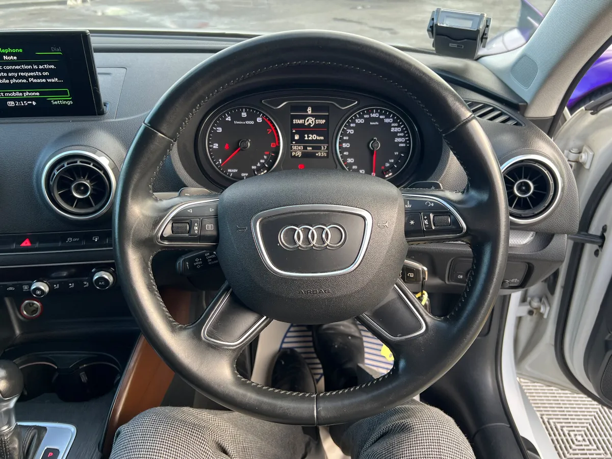 Audi A3 Saloon 1.4 TFSI Auto - Image 3