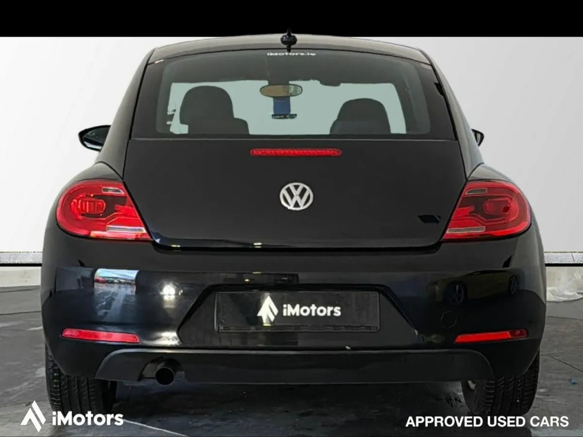 Volkswagen Beetle DESIGN DSG AUTOMATIC - Image 4