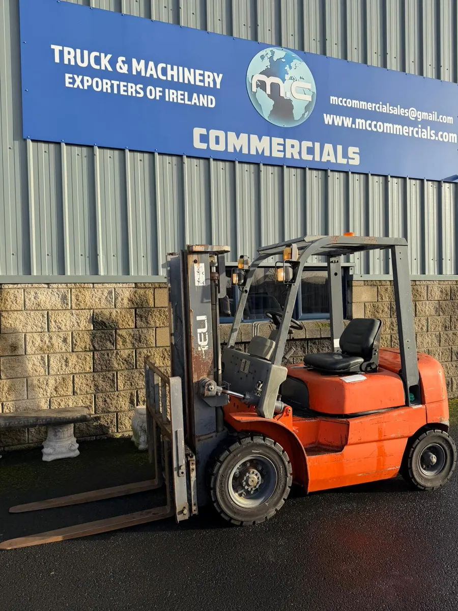 For Sale: 2 Ton Heli Forklift - Image 4