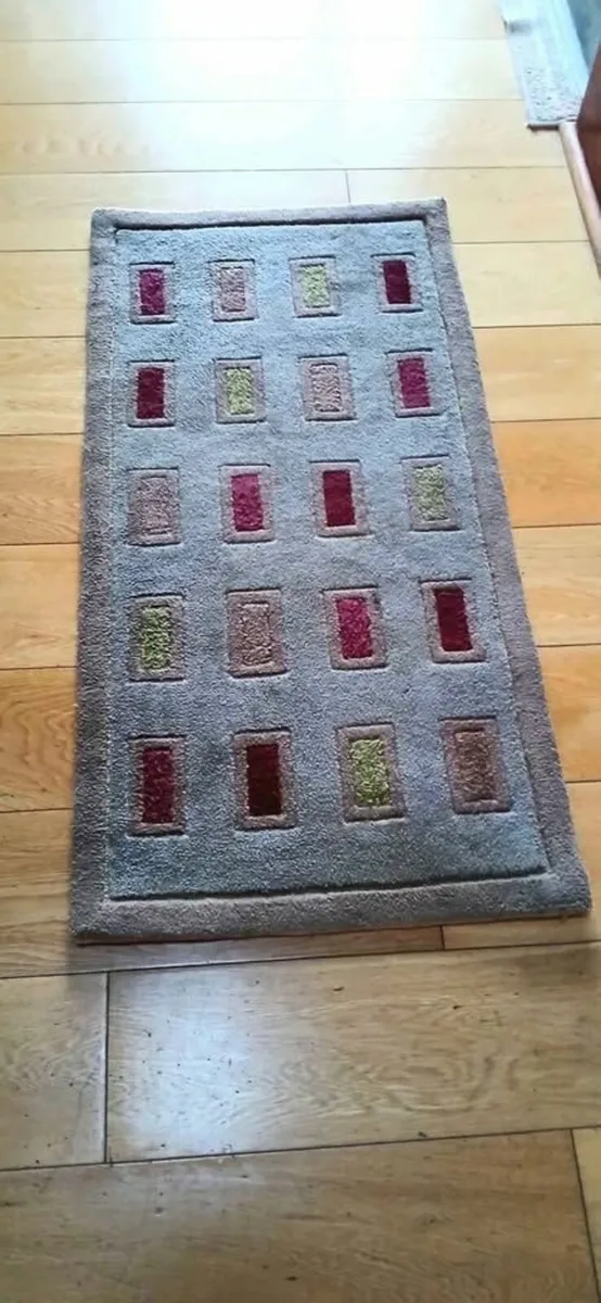 small rug - Image 3
