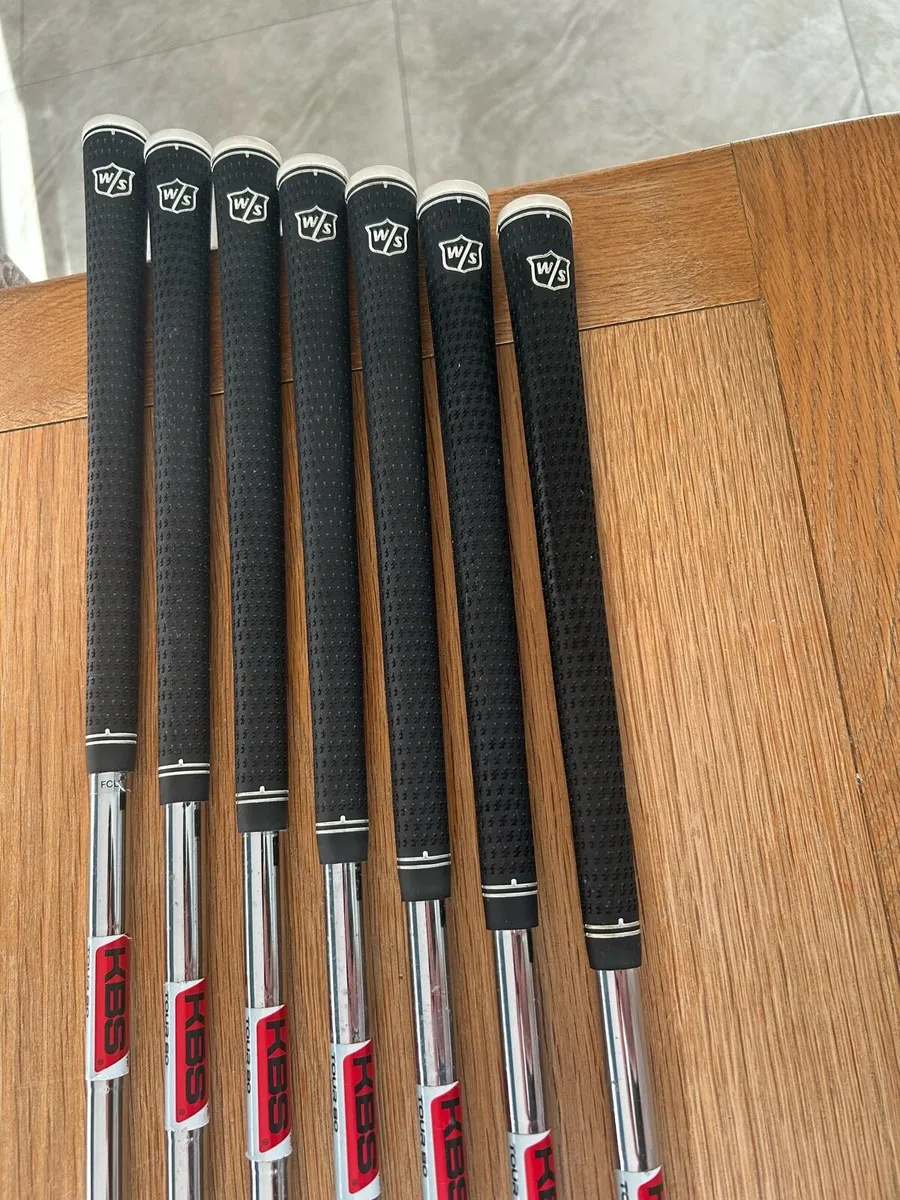 Wilson D7 Irons 5-SW - Image 3
