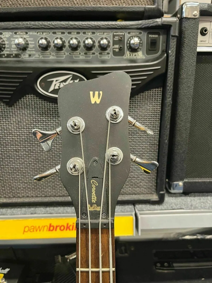 Warwick Left Handed SC Corvette Bass shortscale - Image 3