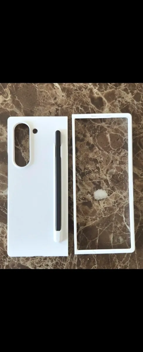 Samsung fold 6 cover - Image 4