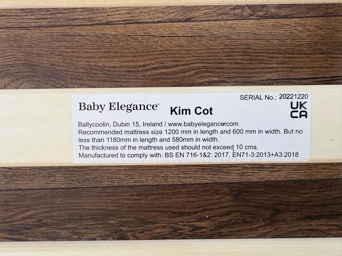 Cot and mattress - Image 3