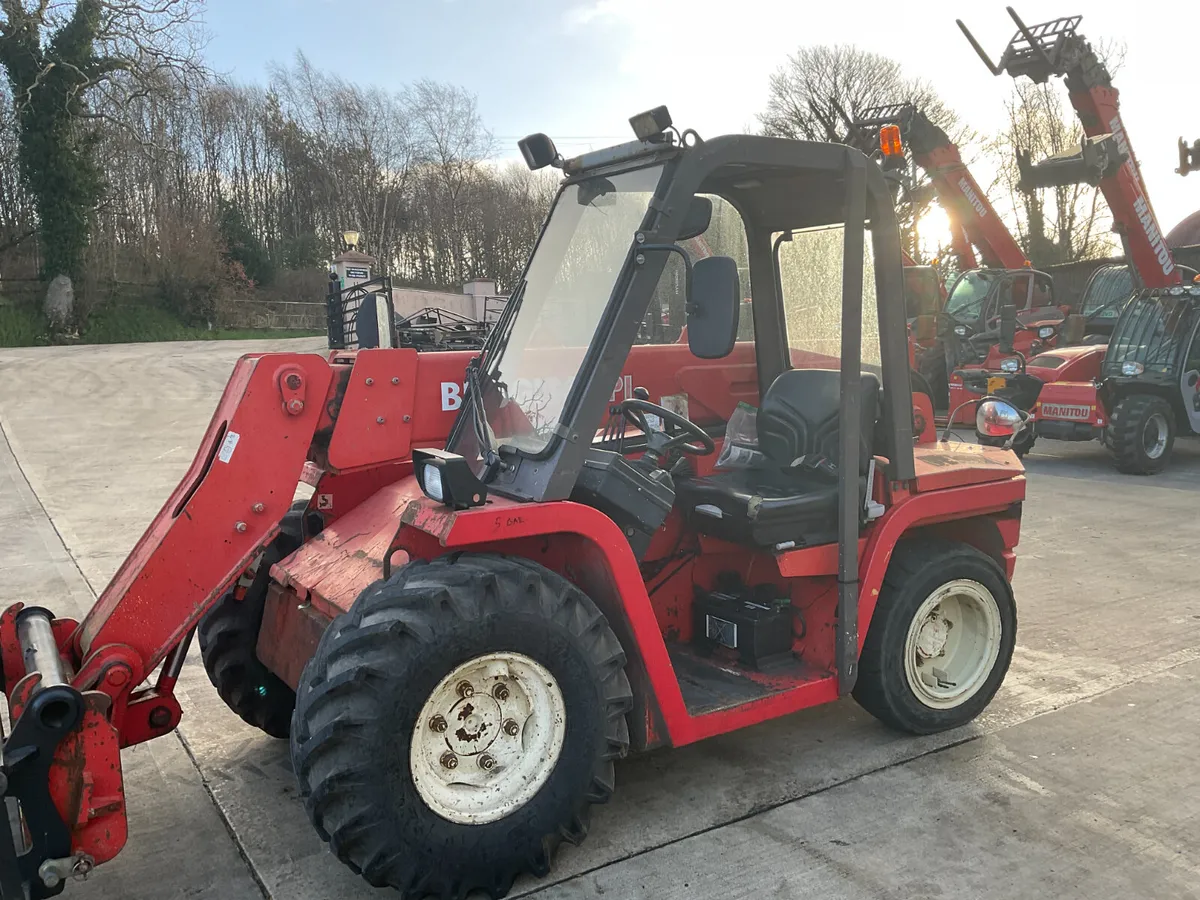 Manitou BT 420 Compact Telescopic Handler - Image 2