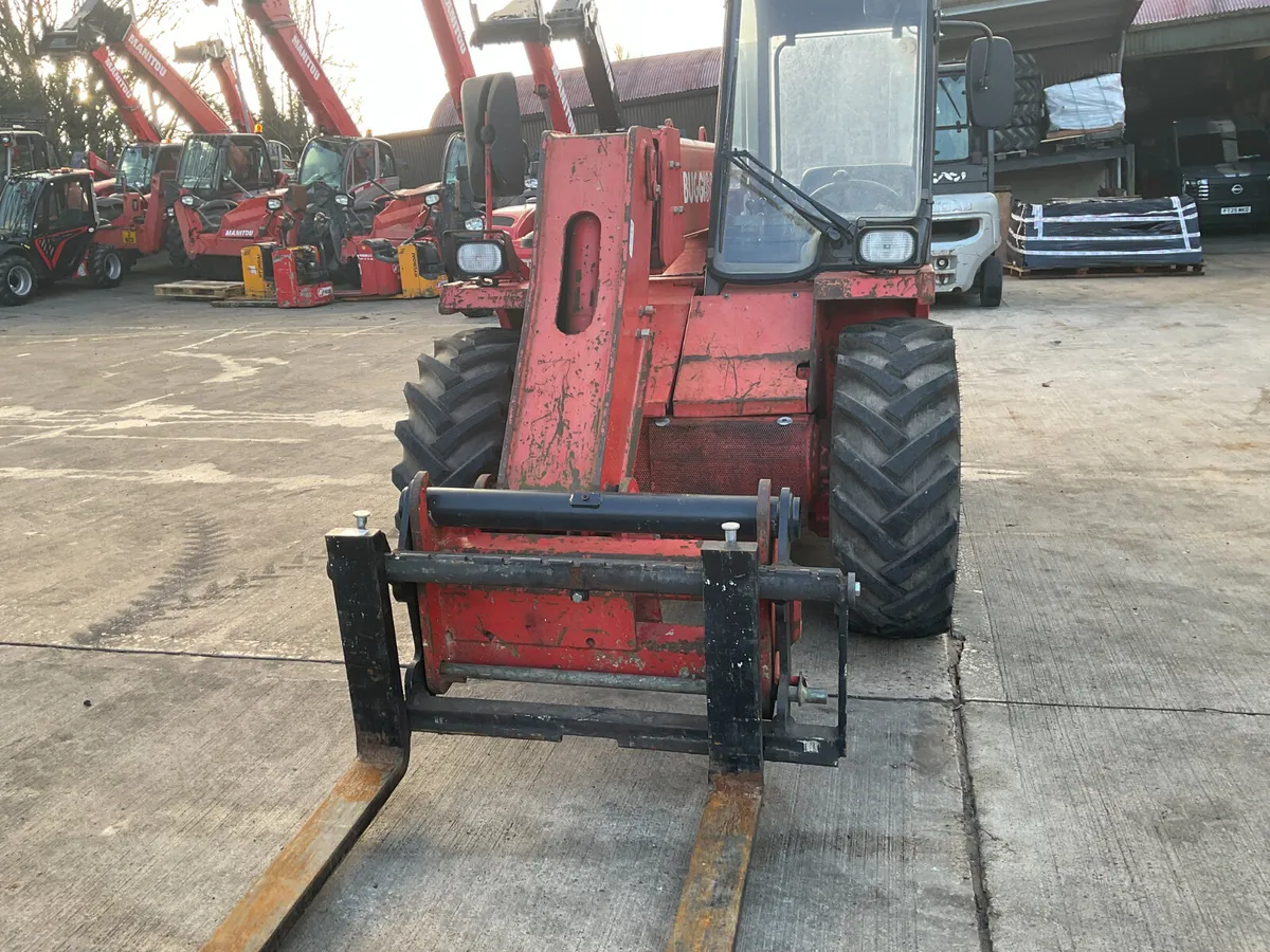 Manitou BT 420 Compact Telescopic Handler - Image 4