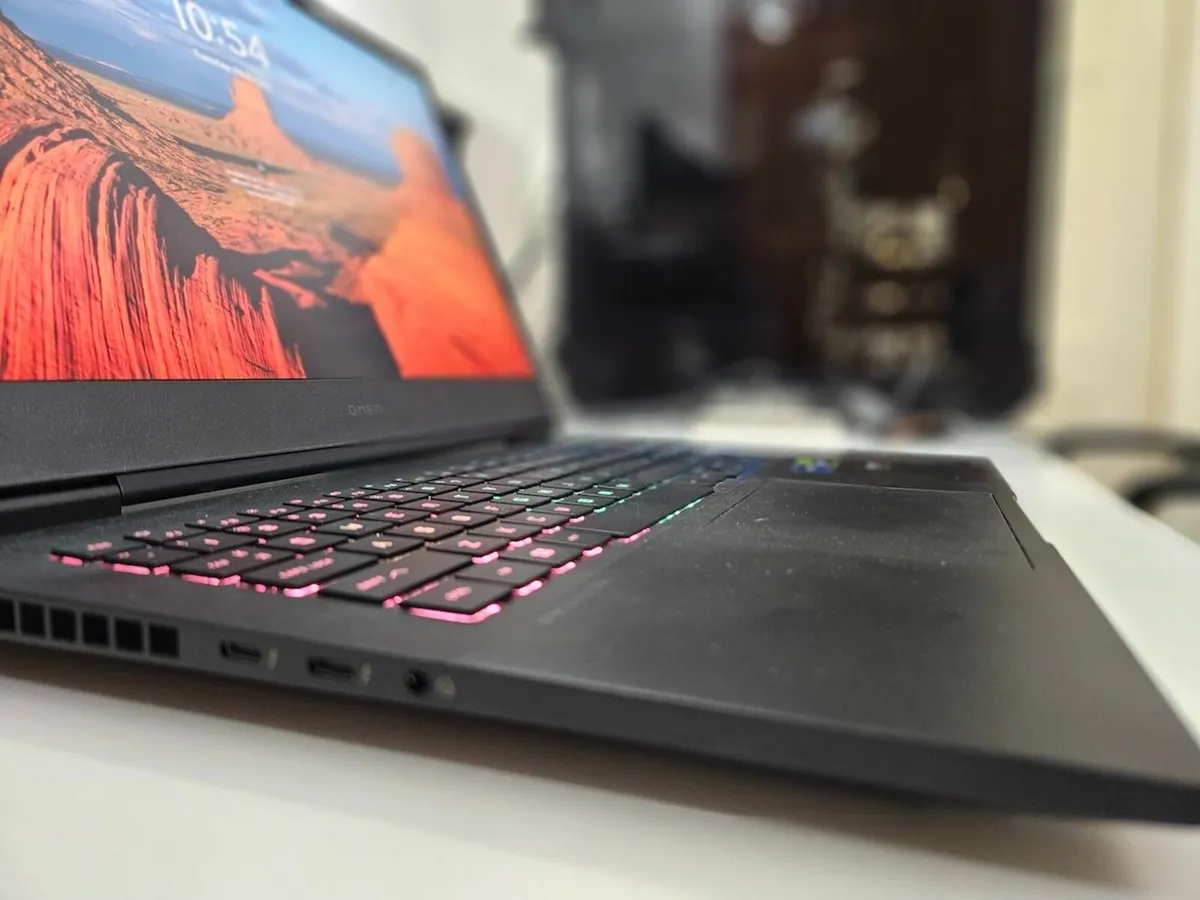 Gaming Laptop HP Omen 16,i7-13700HX RTX 4080 240Hz - Image 2
