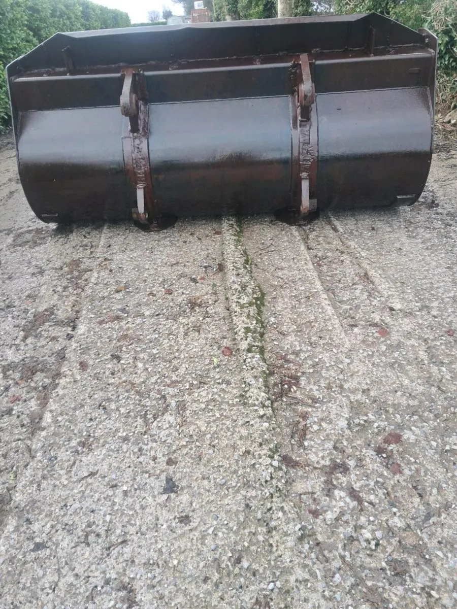 Volvo Geith bucket - Image 1