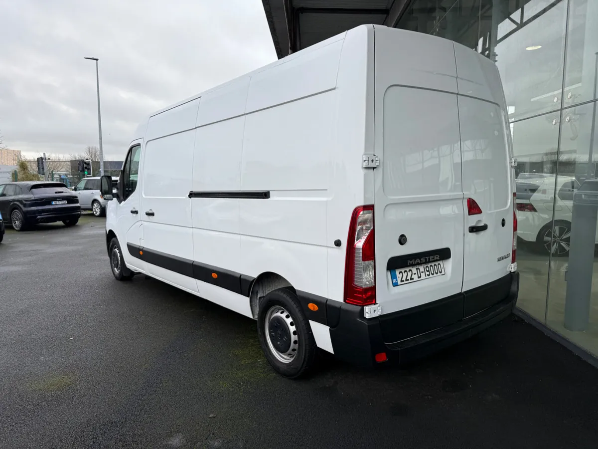 Renault Master 2022 - Image 4
