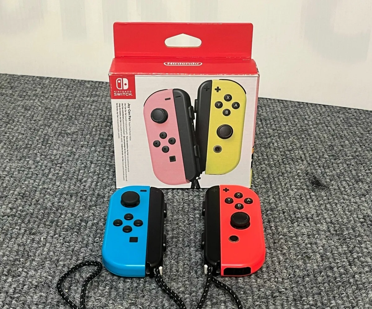 Nintendo Switch Joy-Con Pair - Image 1