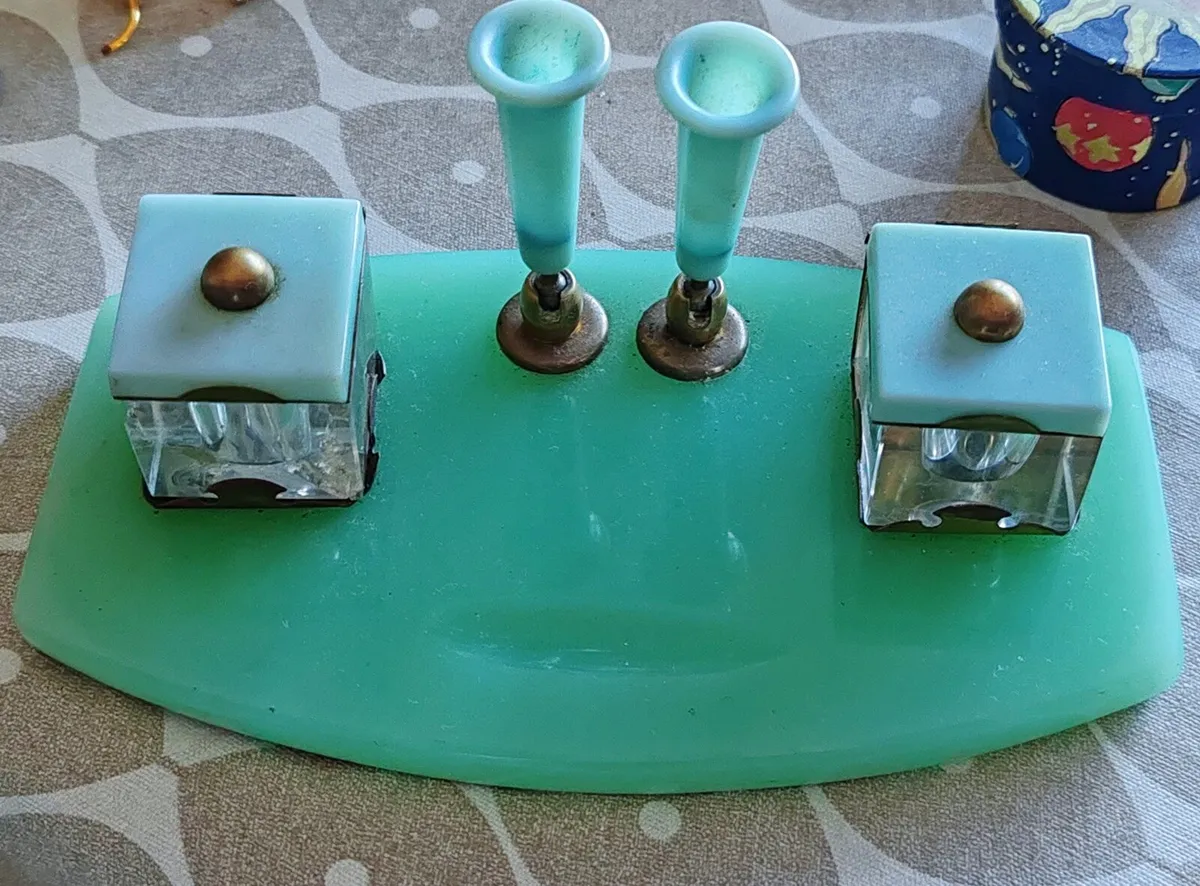 Vintage desk inkwell stand - Image 3