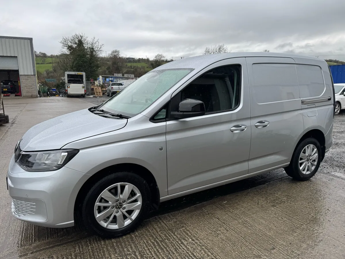 Volkswagen caddy C20 commerce pro high spec - Image 3
