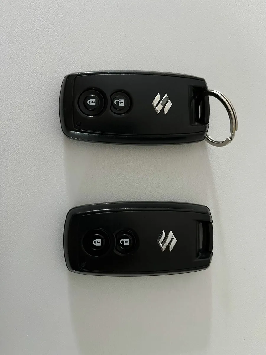 Suzuki SX4 2011 - Image 2