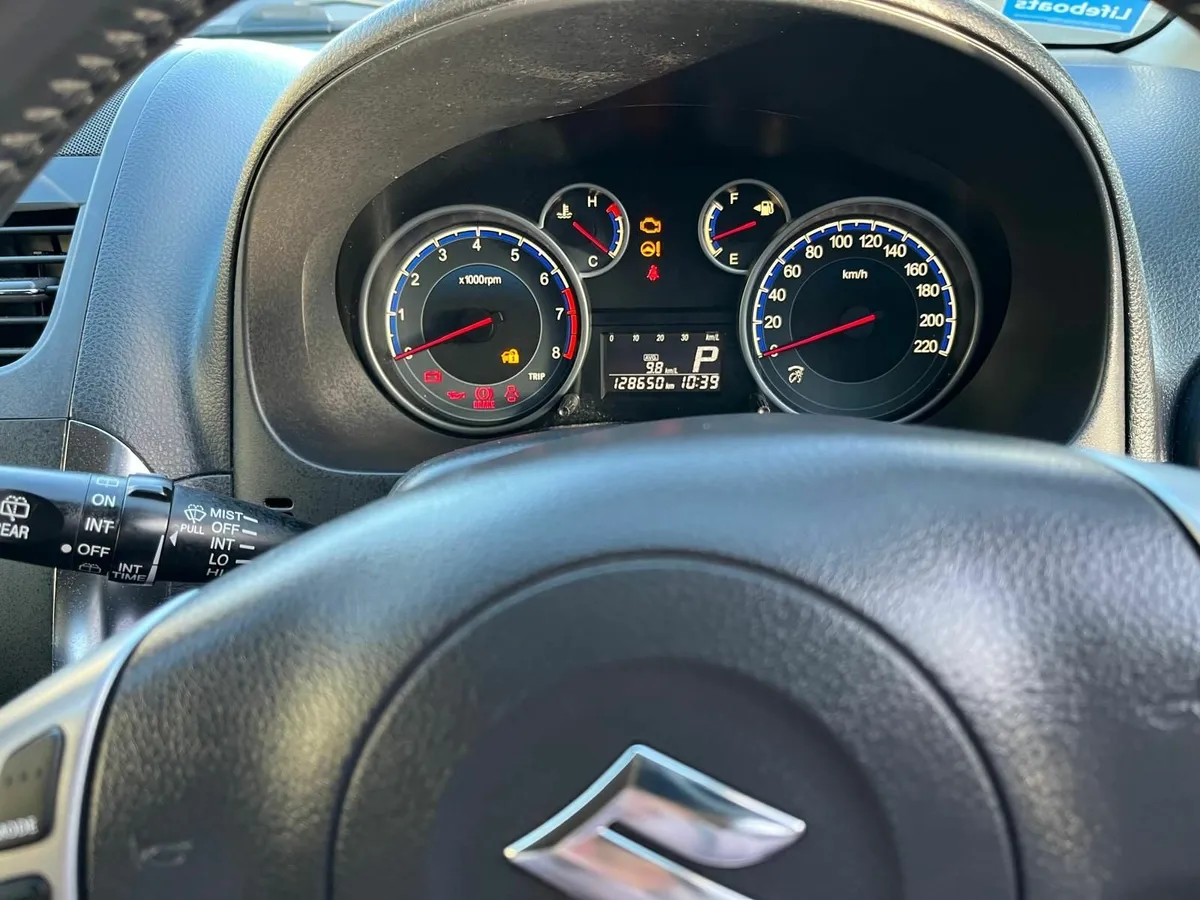 Suzuki SX4 2011 - Image 3