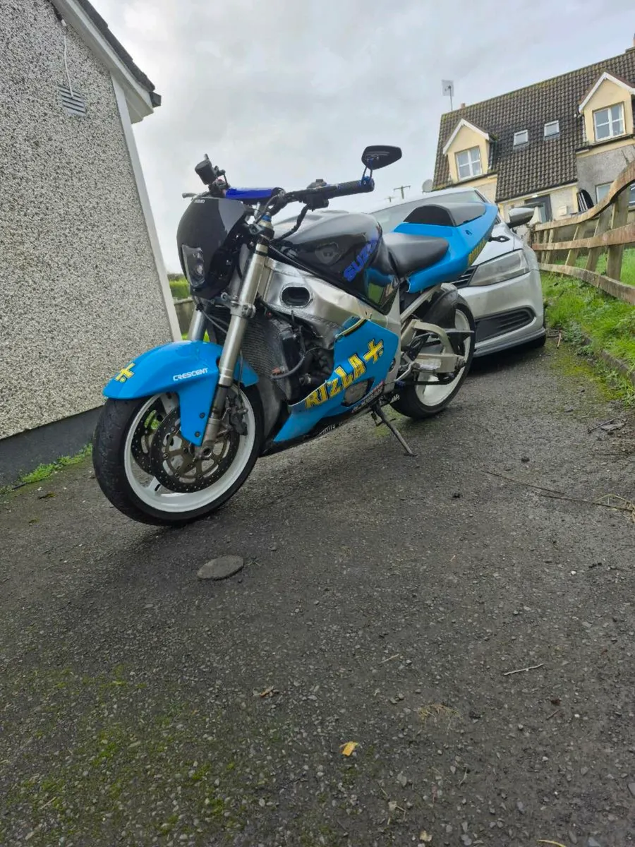 Suzuki gsxr 750 - Image 2