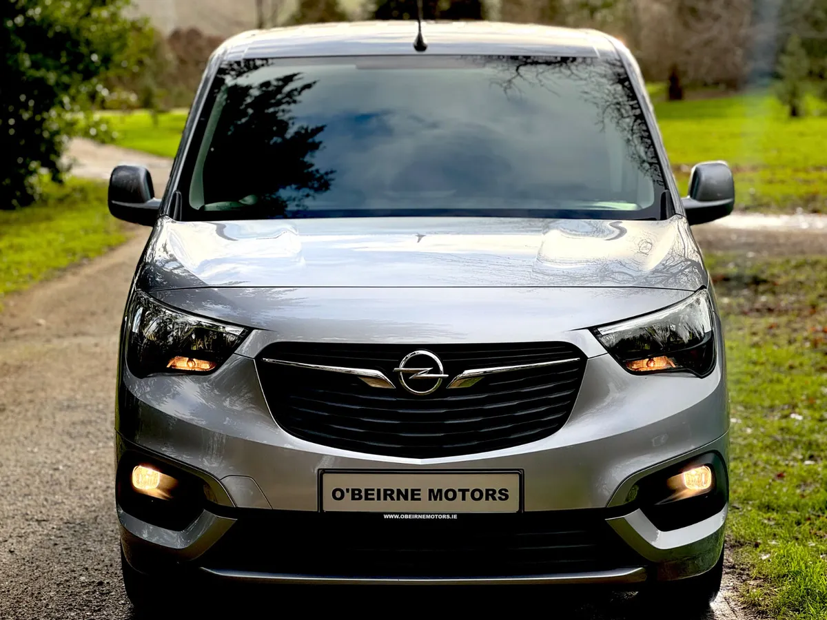 1.5HDI 100BHP SPORT LINE * LOW KMS * - Image 3