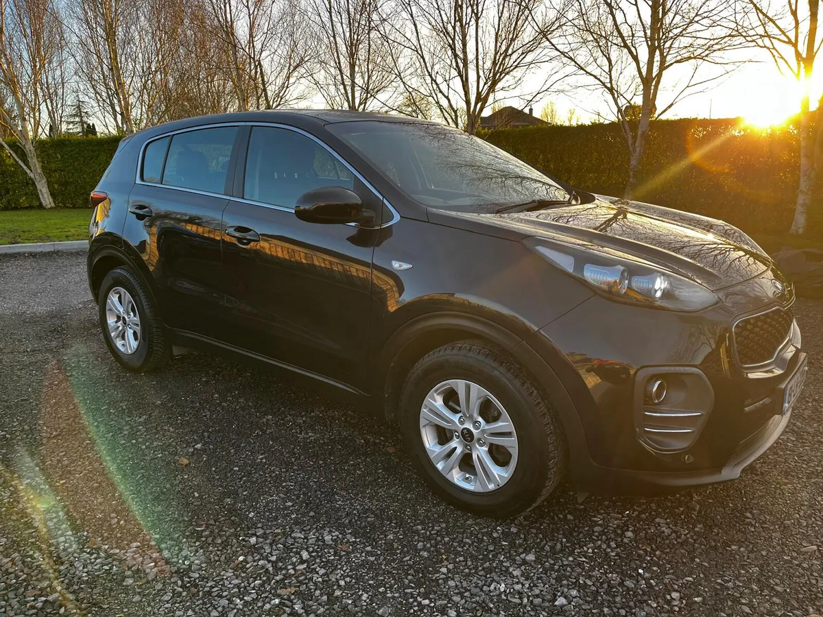 Kia Sportage 1.7LX Diesel - Image 1