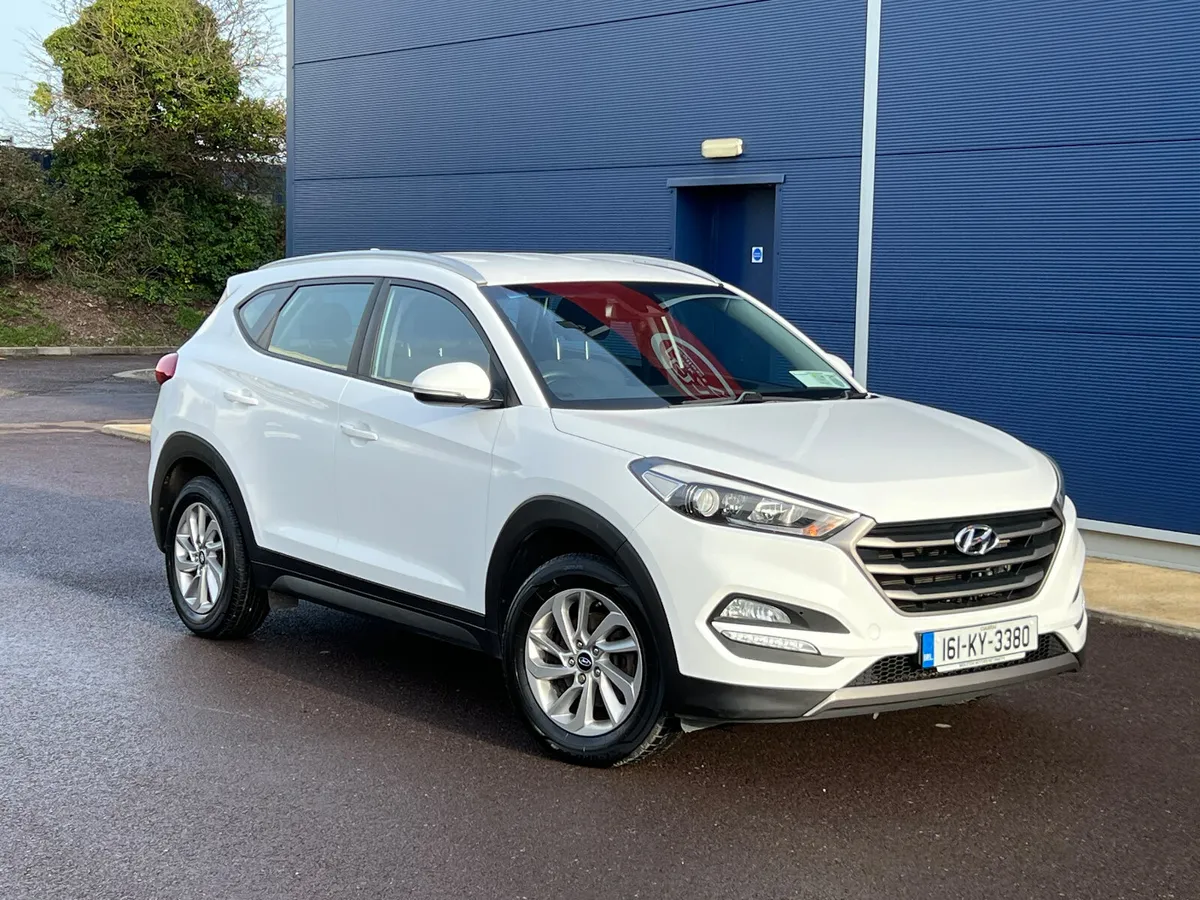Hyundai Tucson 2016 High spec SE Nav - Image 2