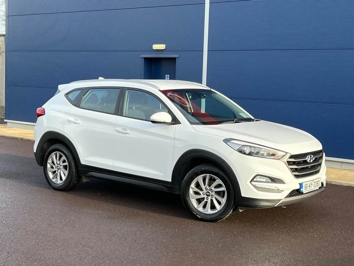 Hyundai Tucson 2016 High spec SE Nav - Image 3
