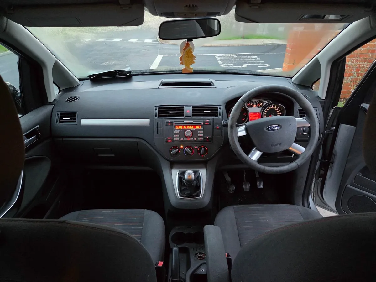 Ford C-Max 2010 - Image 2