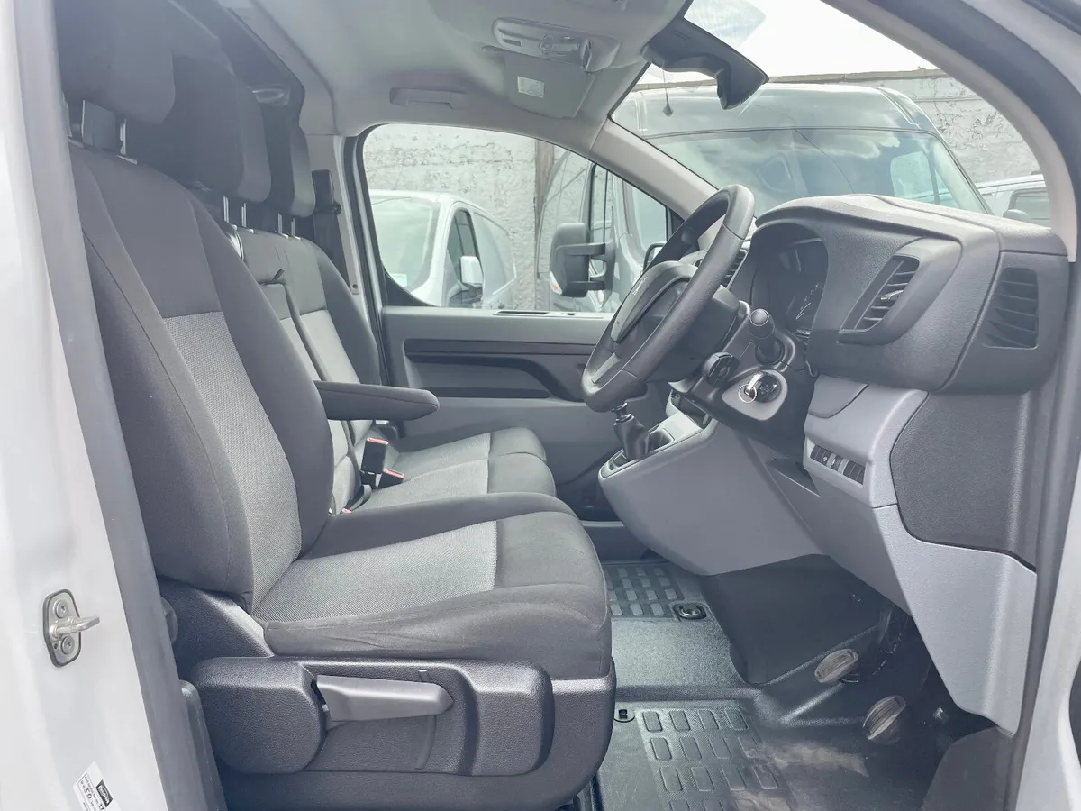 Peugeot Expert Professional 2.0HDI 140BHP LWB,2022 - Image 4