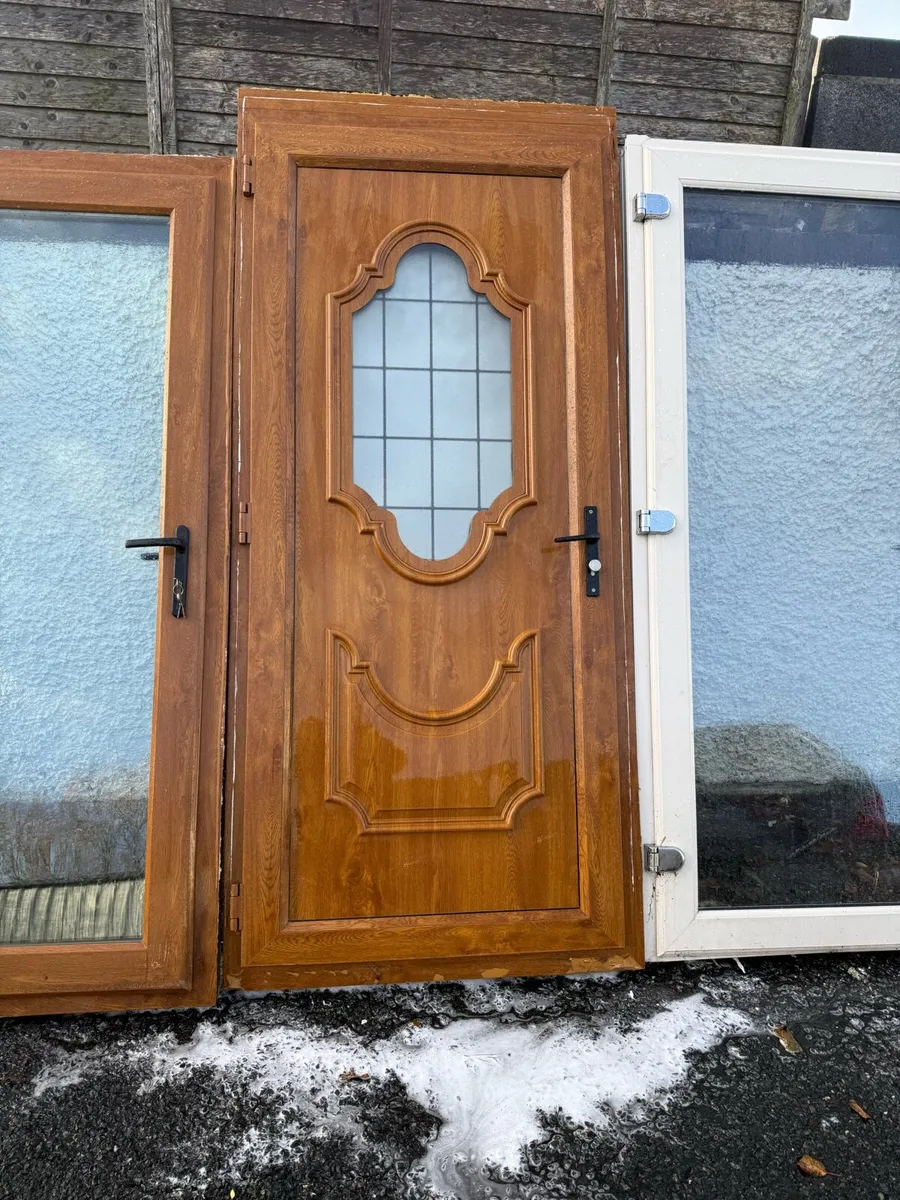 Pvc front door - Image 3