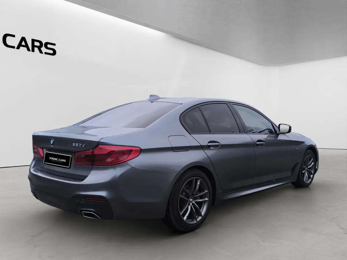 BMW 5-Series 2019 - Image 4