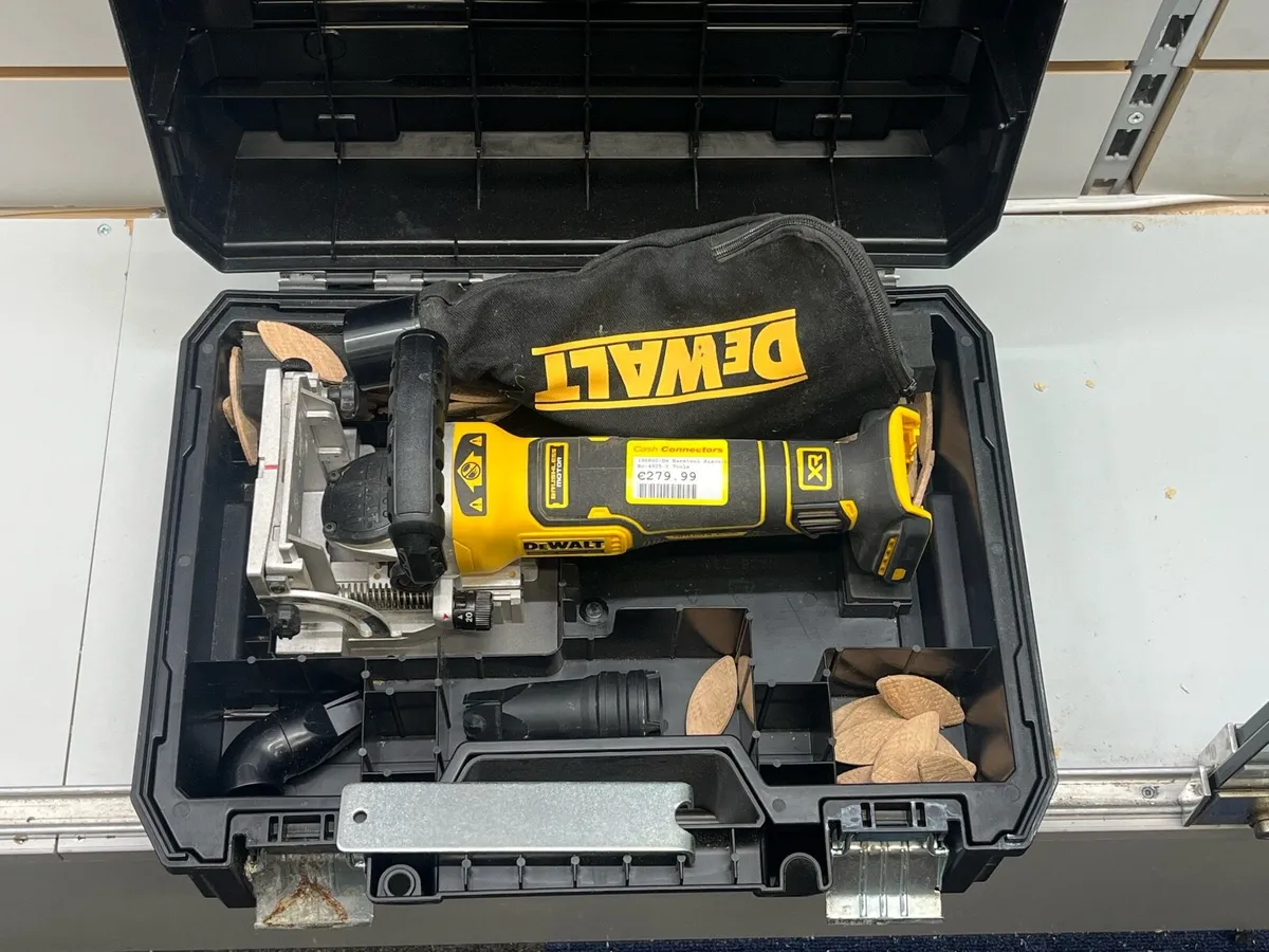 DeWalt Biscuit Jointer - Image 4